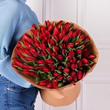 Красные тюльпаны 101 шт артикул: 10428